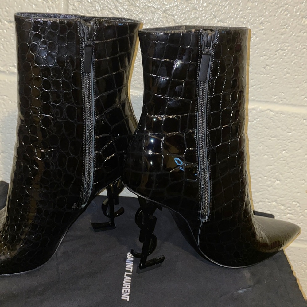 Dress boots.